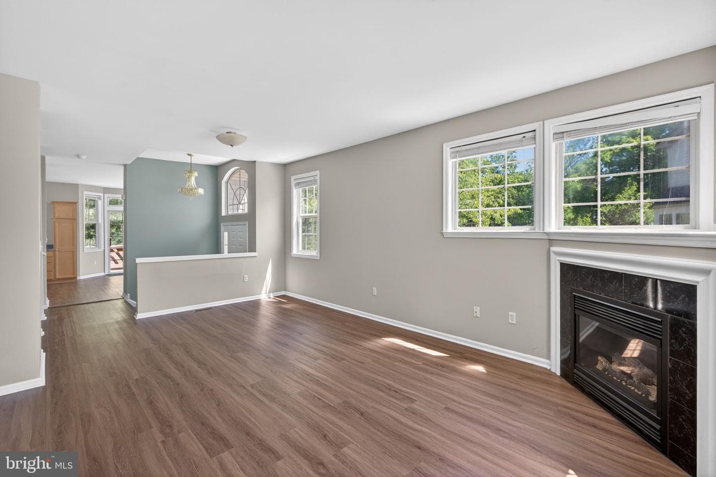 4073 Waterford Drive photo 14