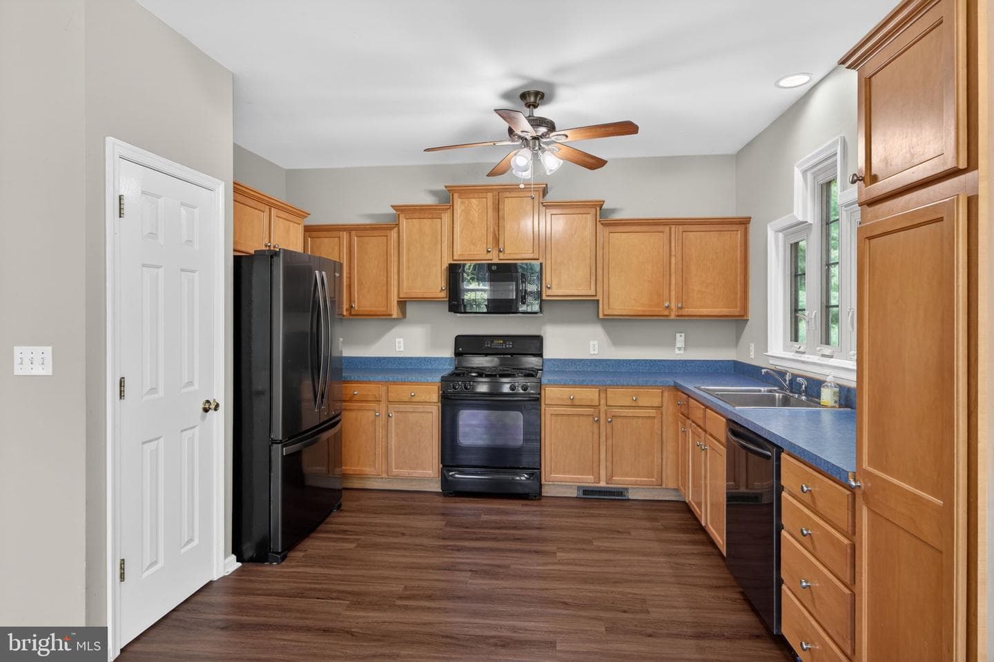 4073 Waterford Drive photo 20
