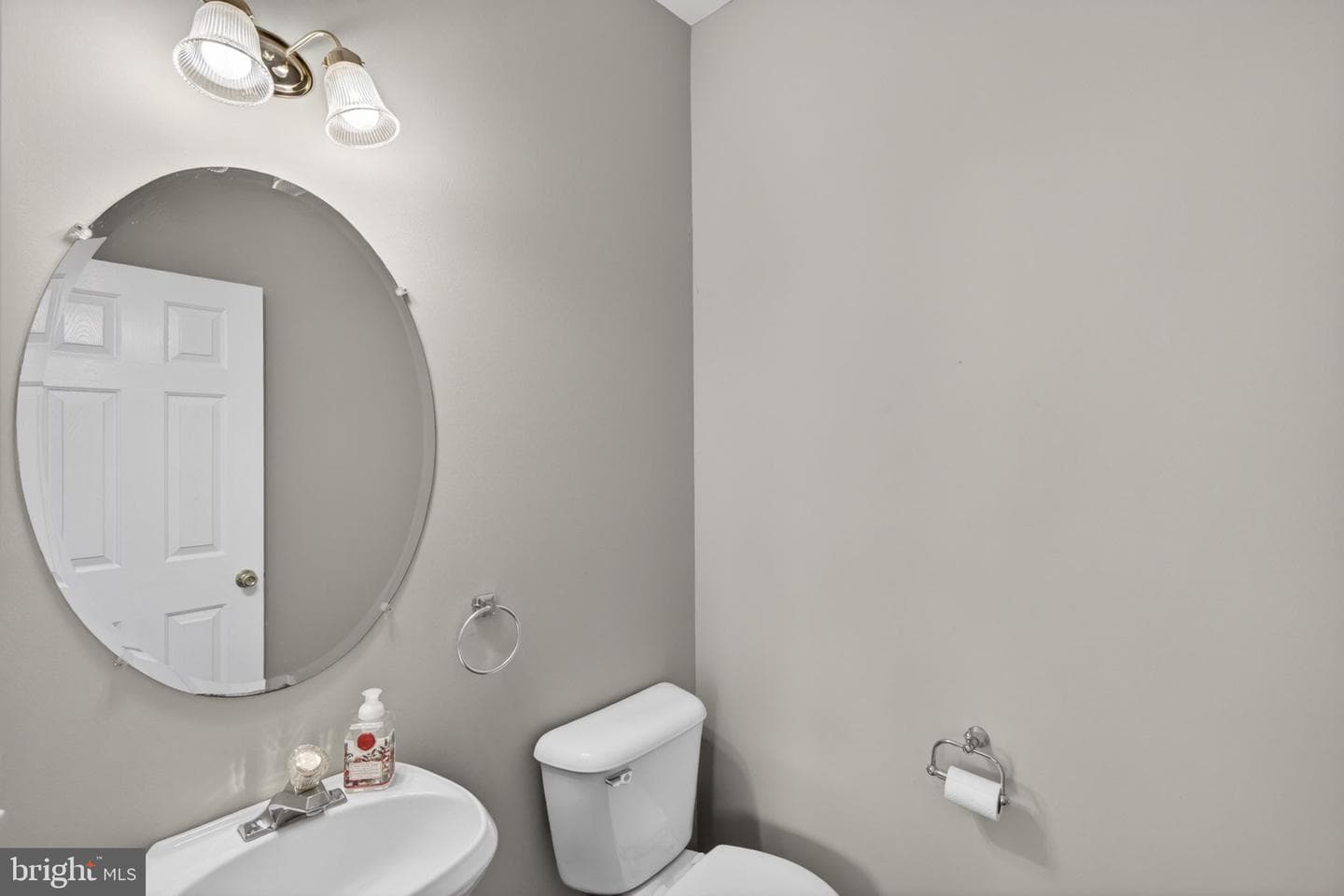 4073 Waterford Drive photo 23