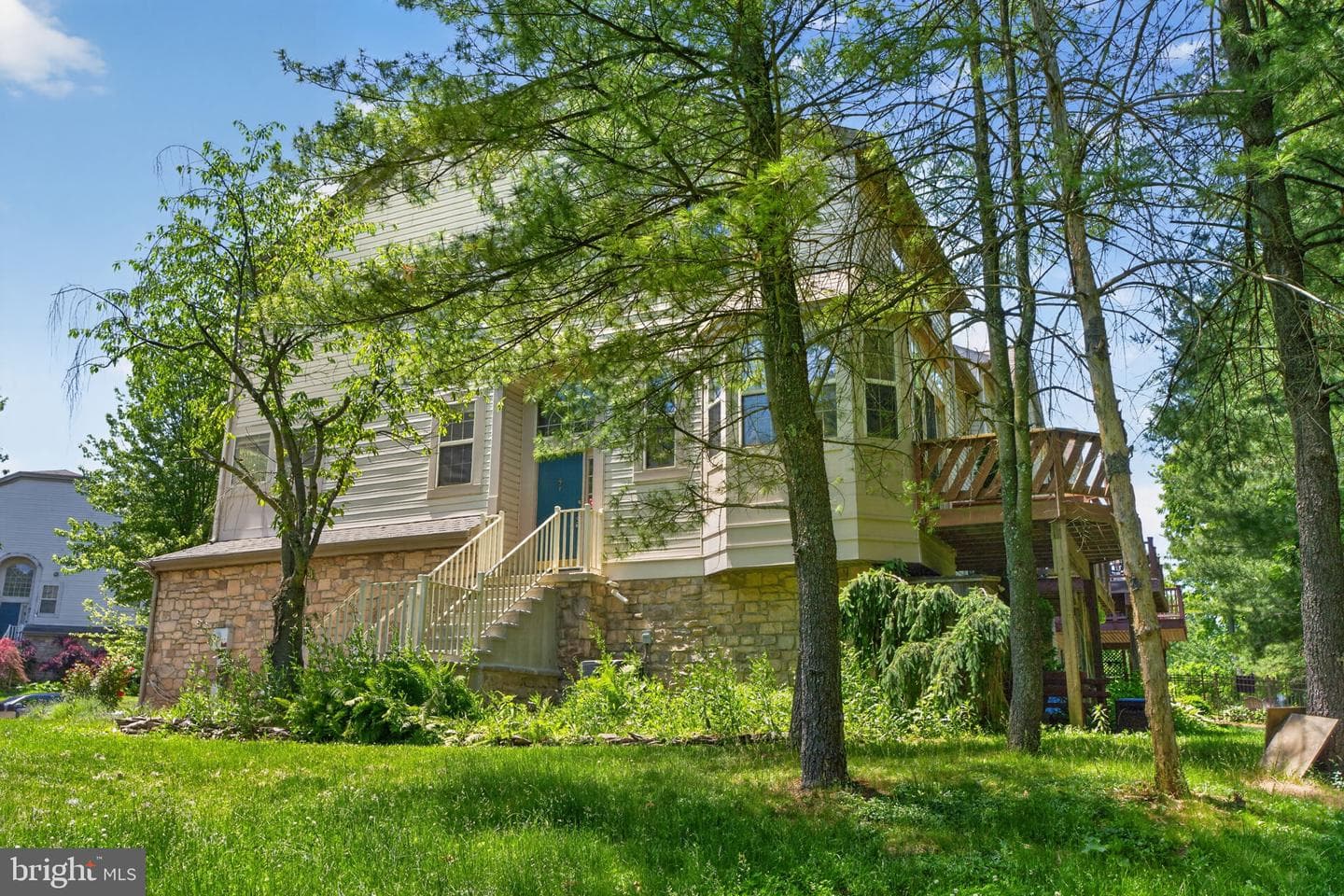 4073 Waterford Drive photo 3