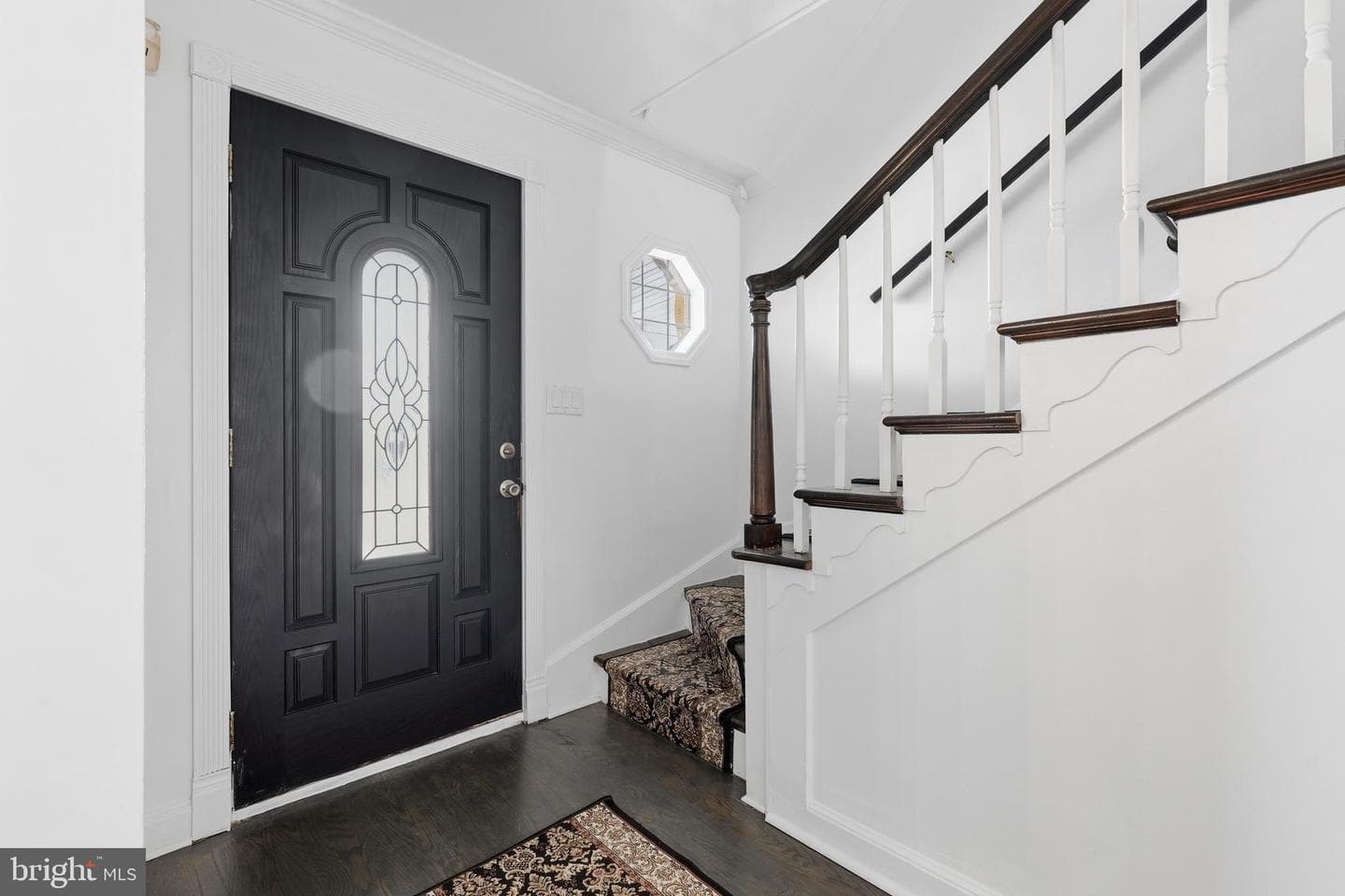 1138 E Tremont Street photo 28