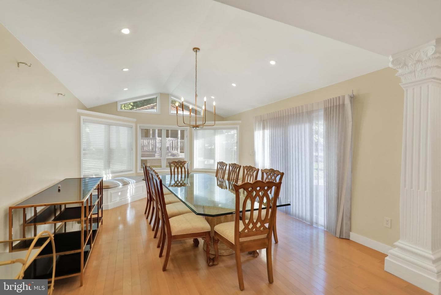 2210 Greenwood Road photo 16