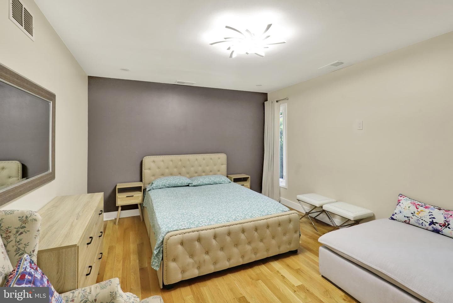 2210 Greenwood Road photo 38
