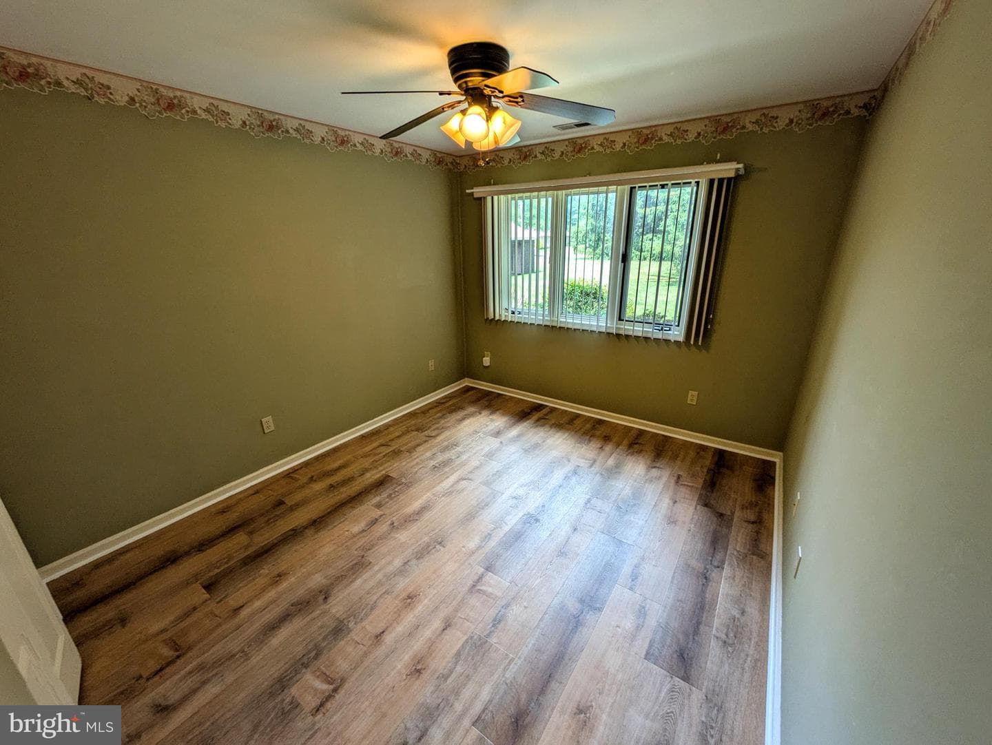 5634 Merion Lane photo 16