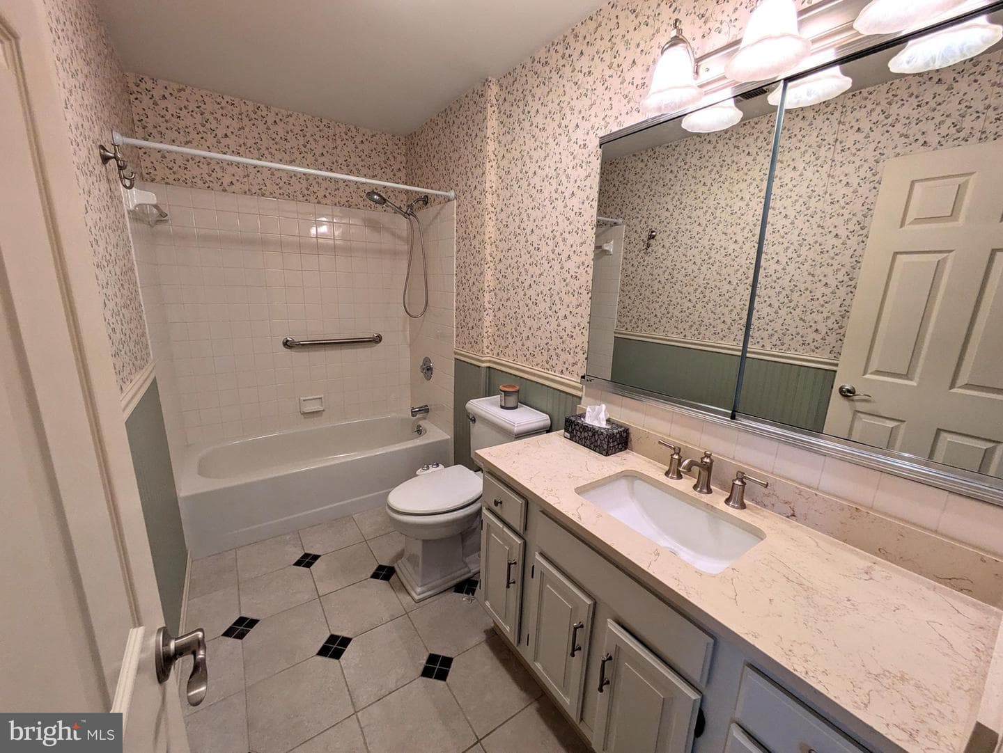 5634 Merion Lane photo 17