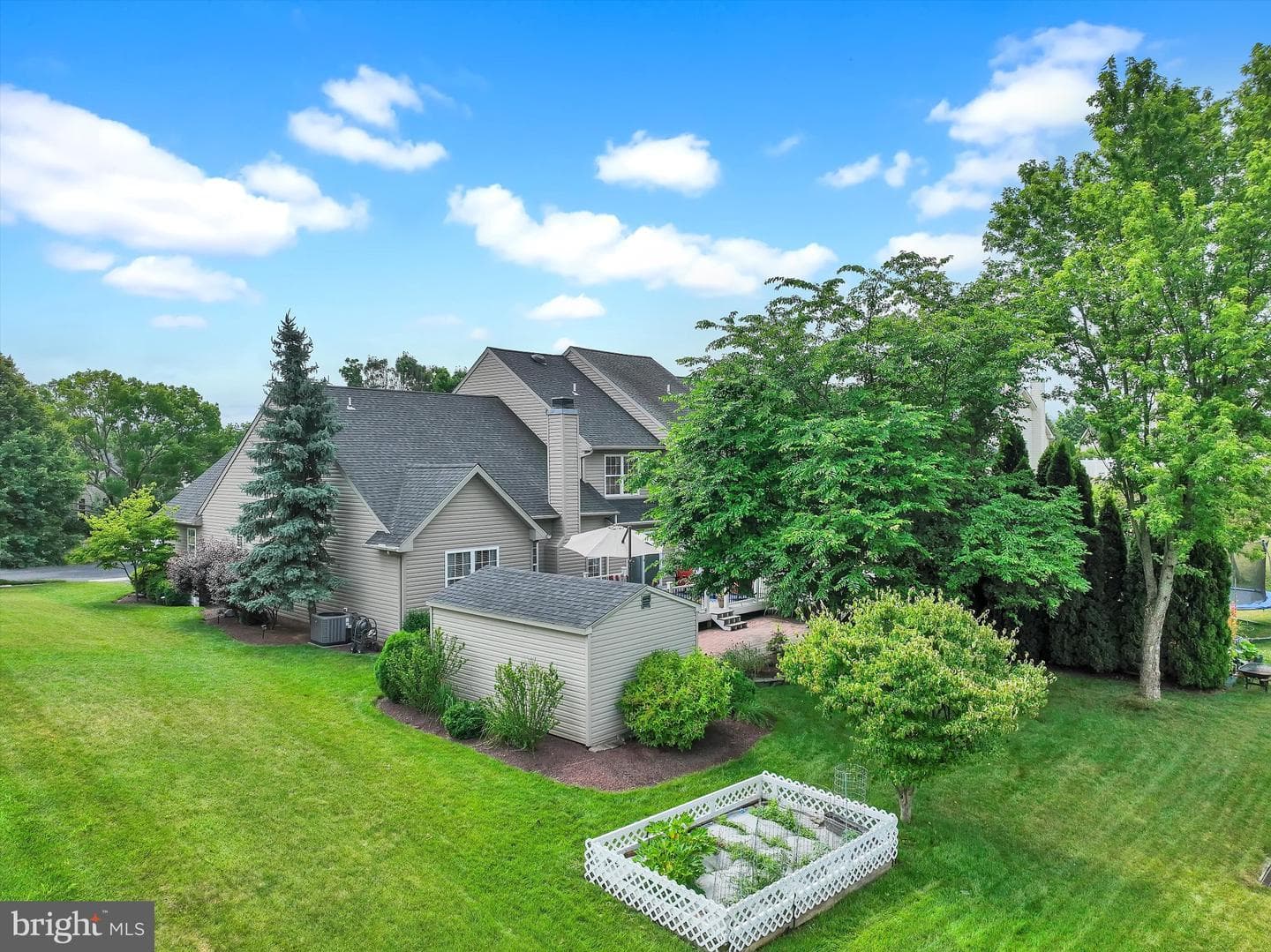 2184 Greenmeadow Drive photo 39