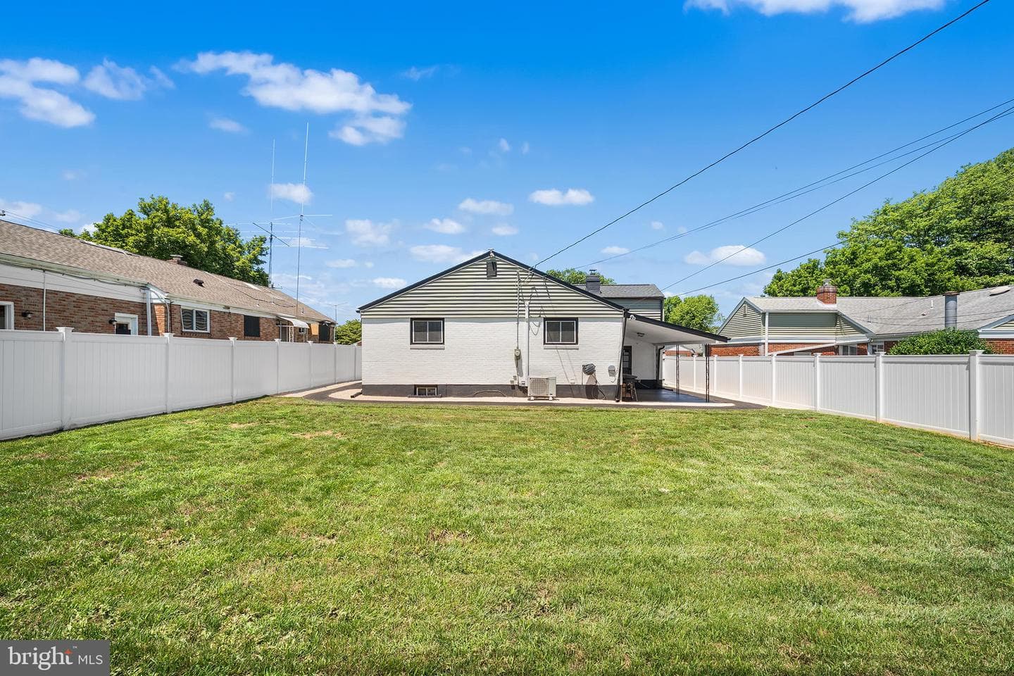 2518 W Elm Street photo 28