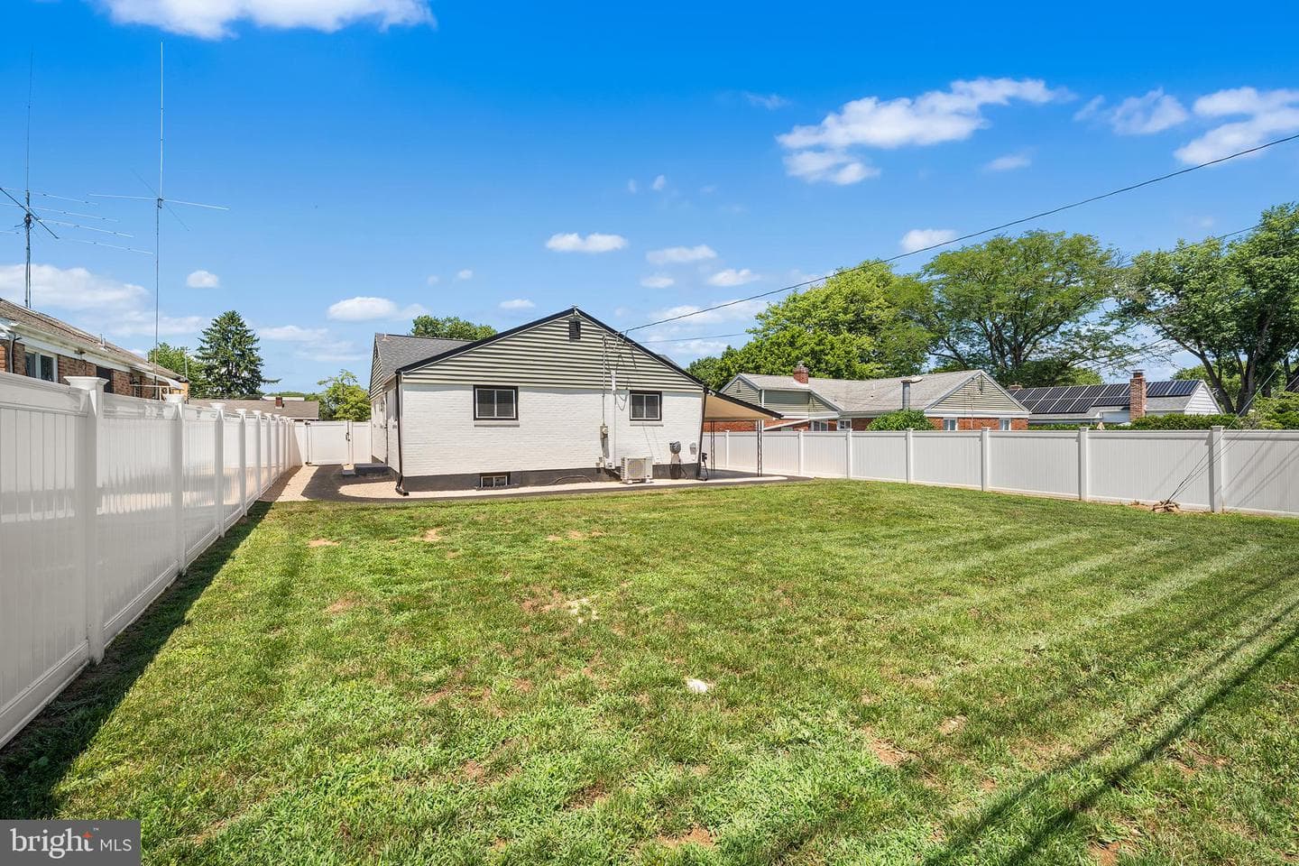 2518 W Elm Street photo 29