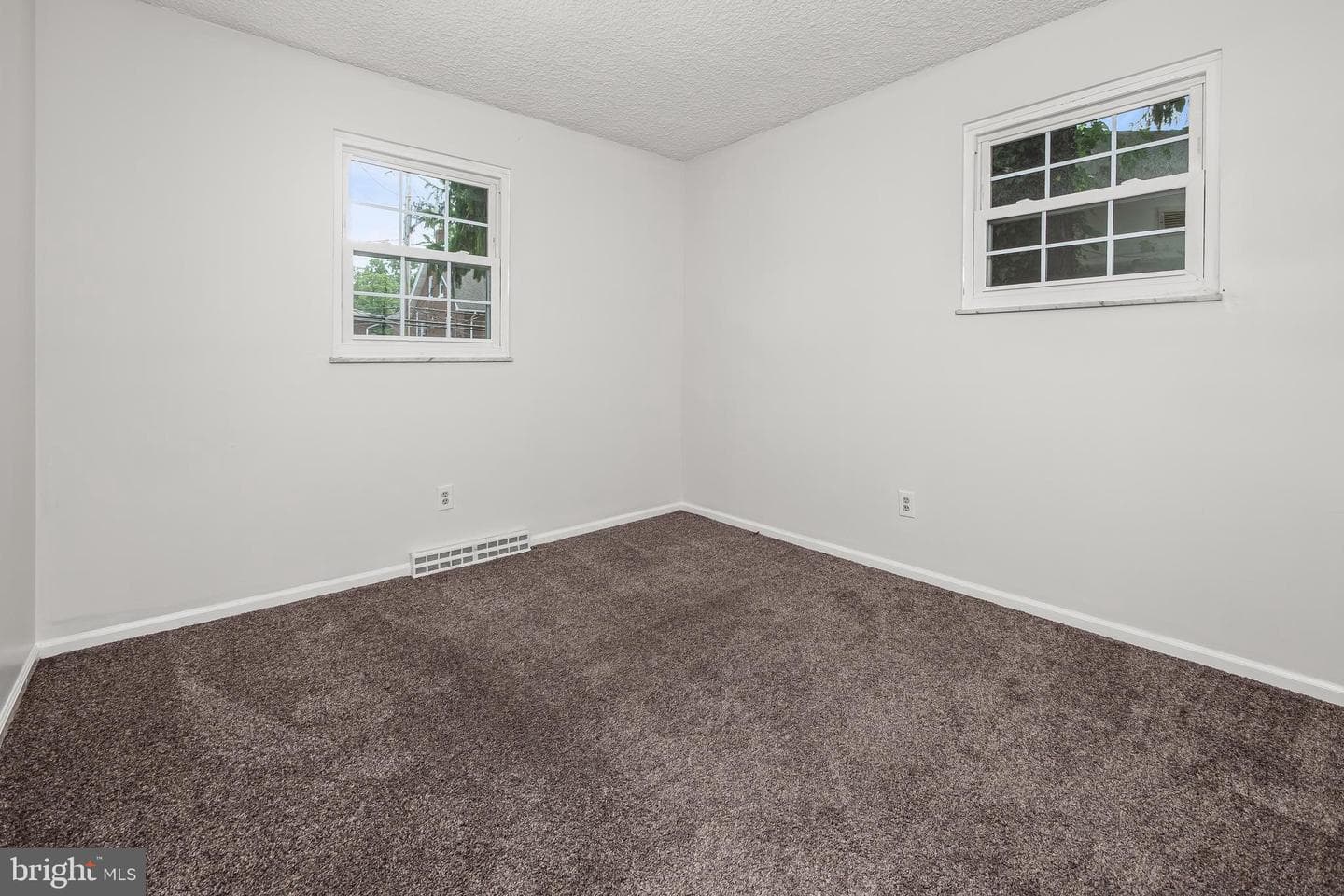707 W State Street photo 11