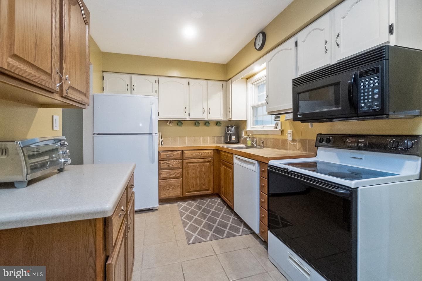2275 Irma Drive photo 5