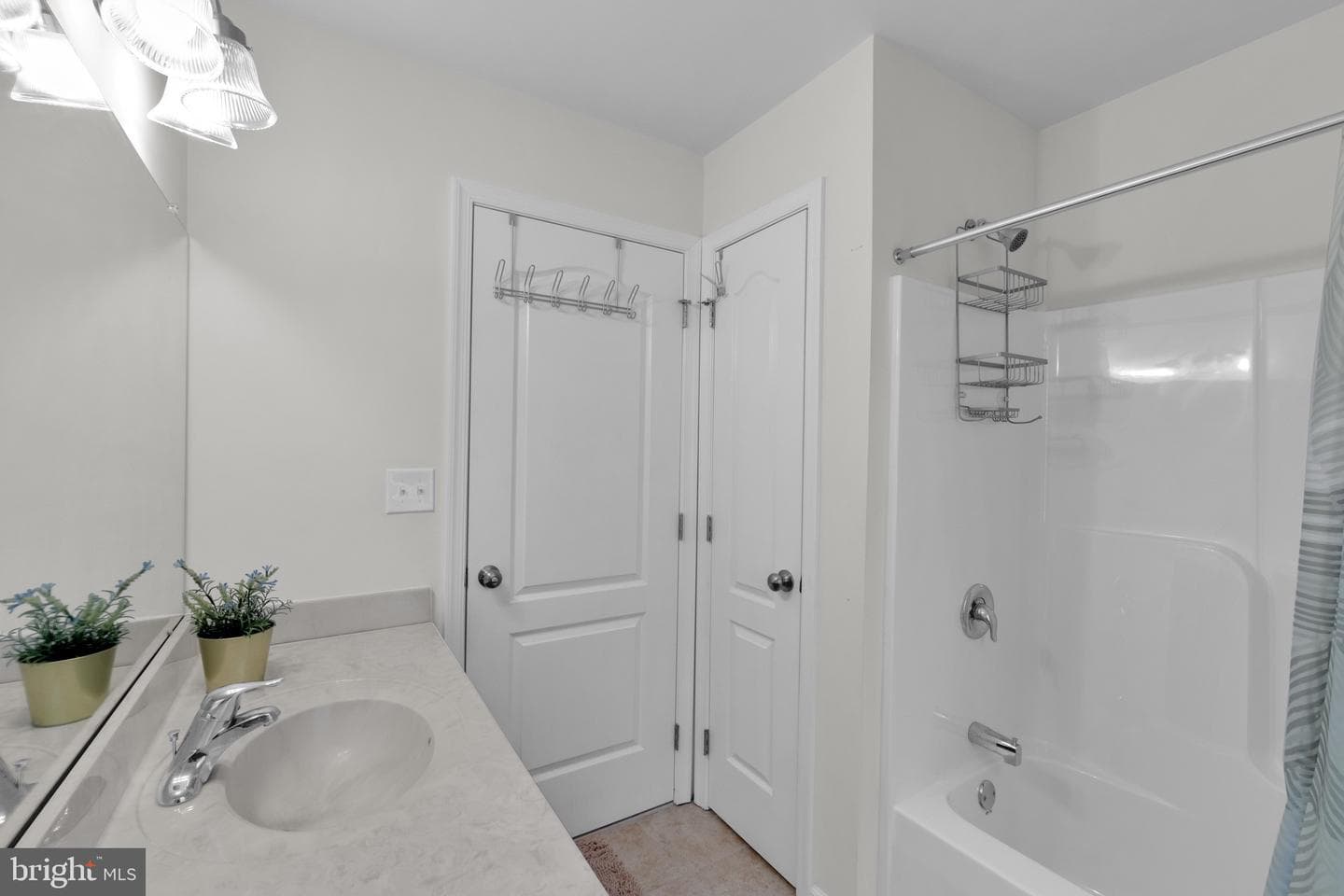 4606 Woodbrush Way photo 25