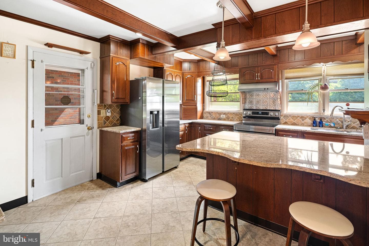2705 W Chew Street photo 12