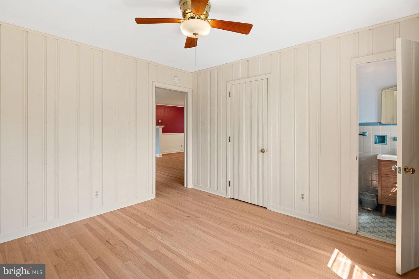 2705 W Chew Street photo 23