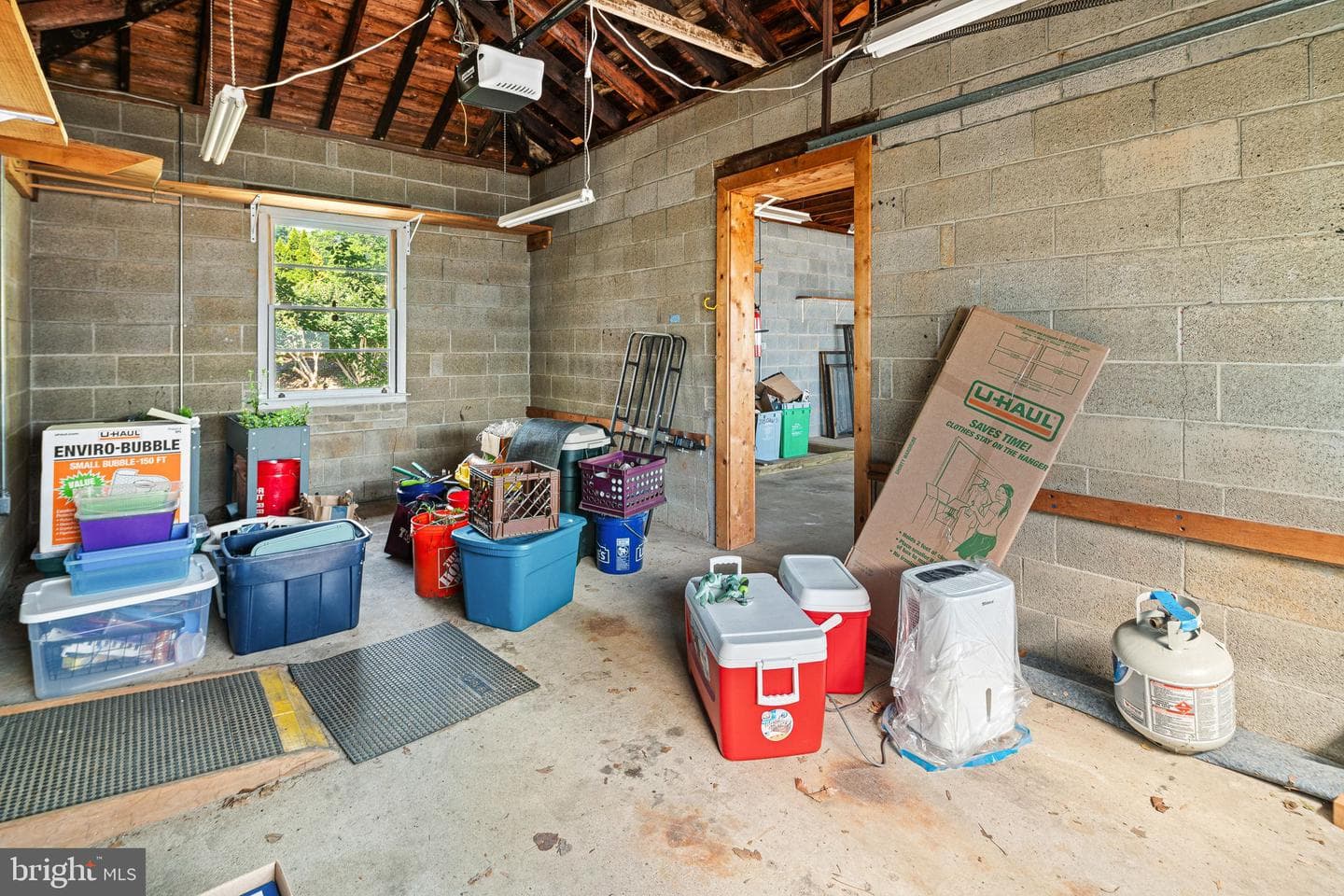2705 W Chew Street photo 43