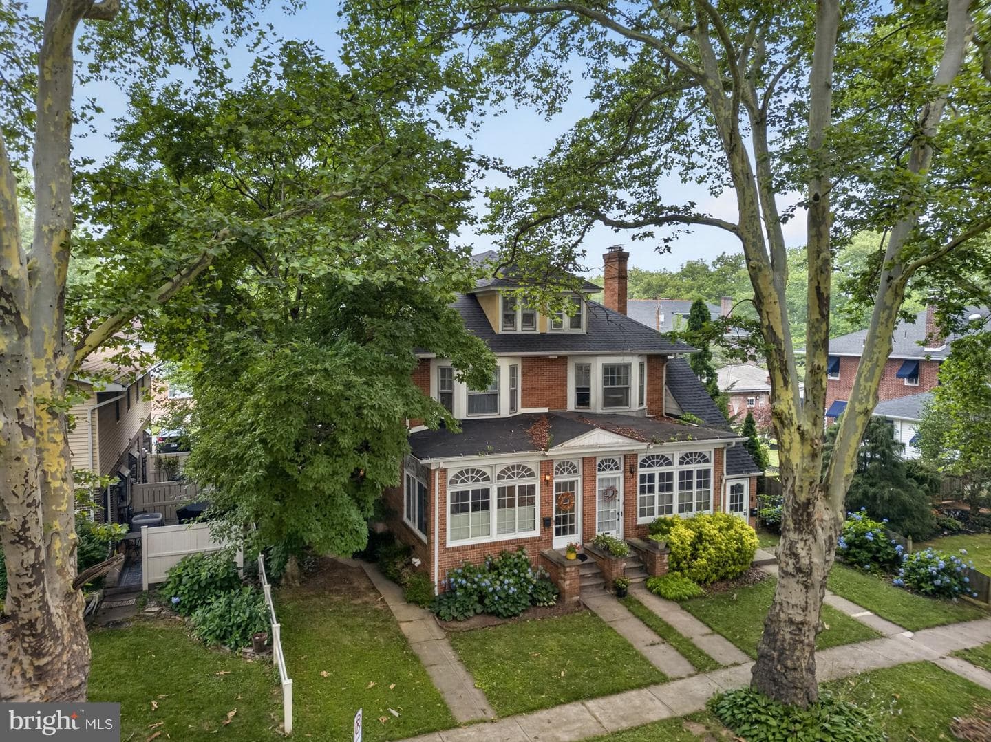 2445 W Allen Street, Allentown