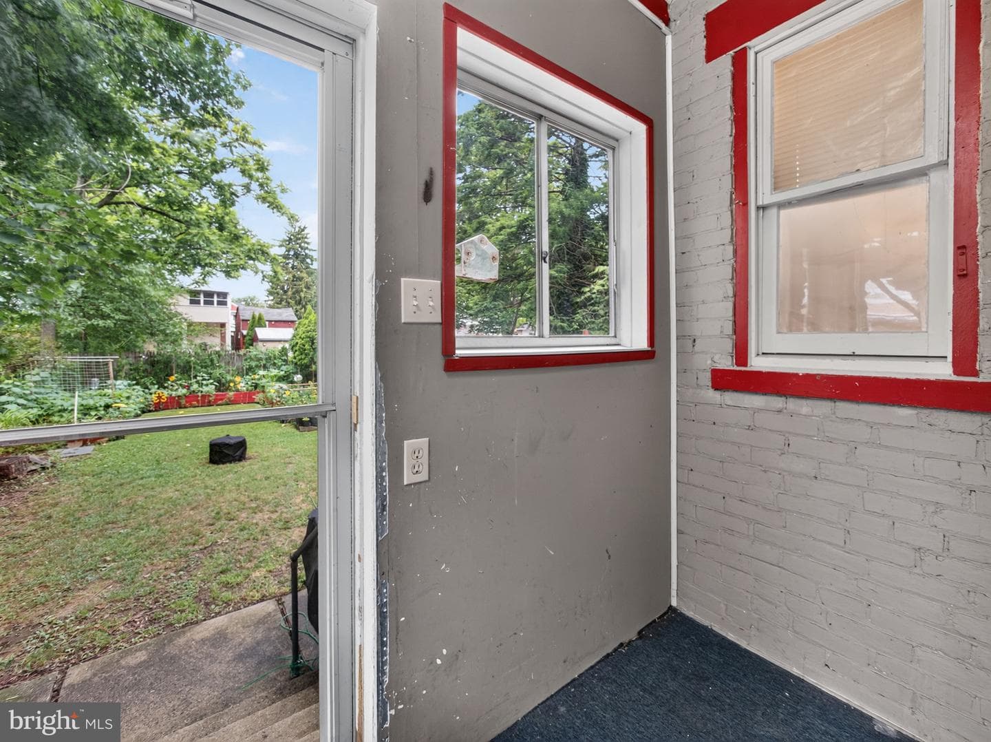 425 Ridge Street photo 16