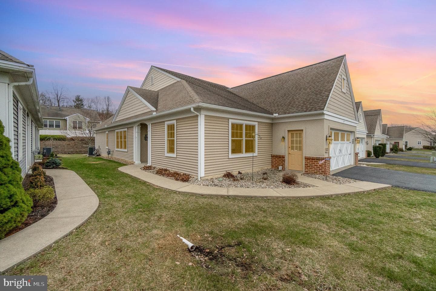 1012 English Drive photo 29