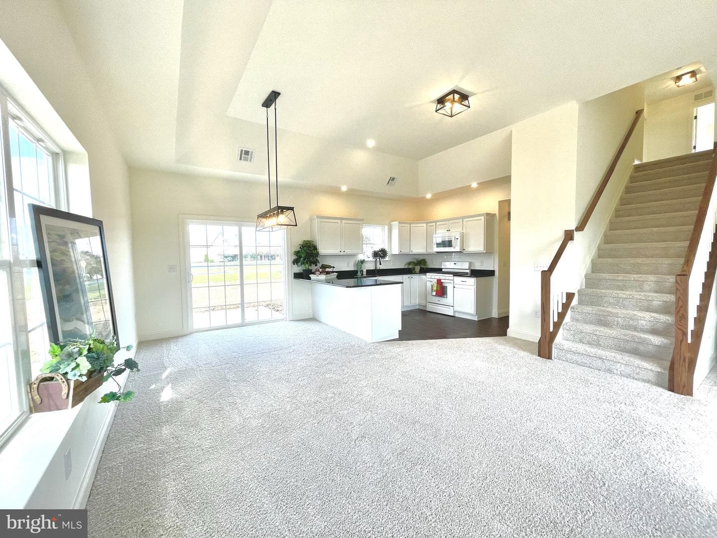 02 Jasmine Dr photo 6