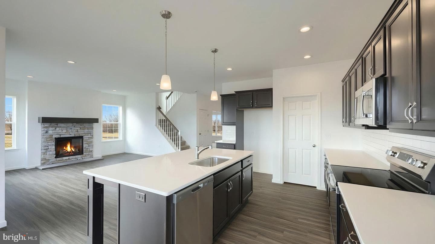 217 Copper Ridge Drive photo 9