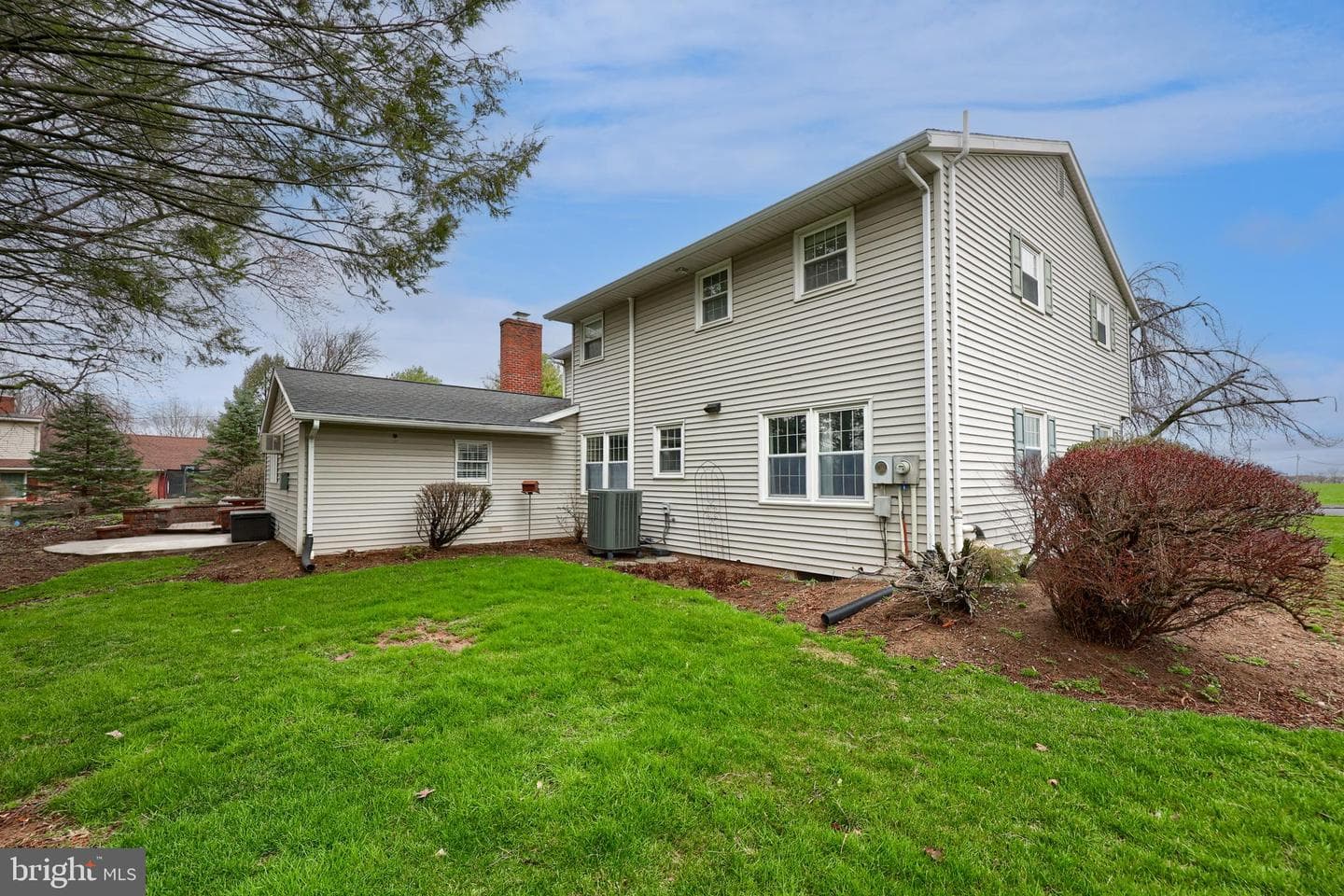 701 Colony Drive photo 2