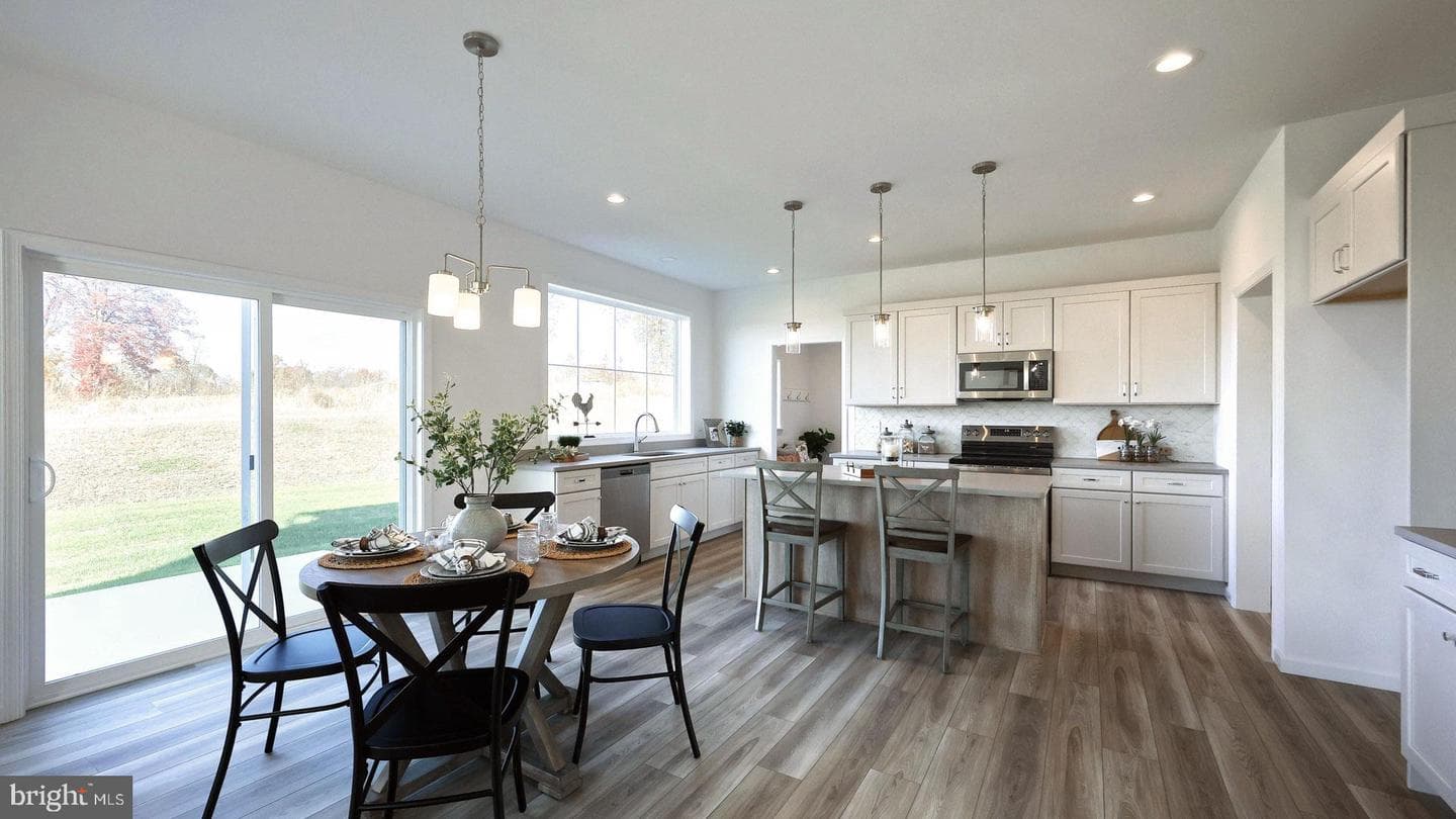 157 Copper Ridge Drive photo 4