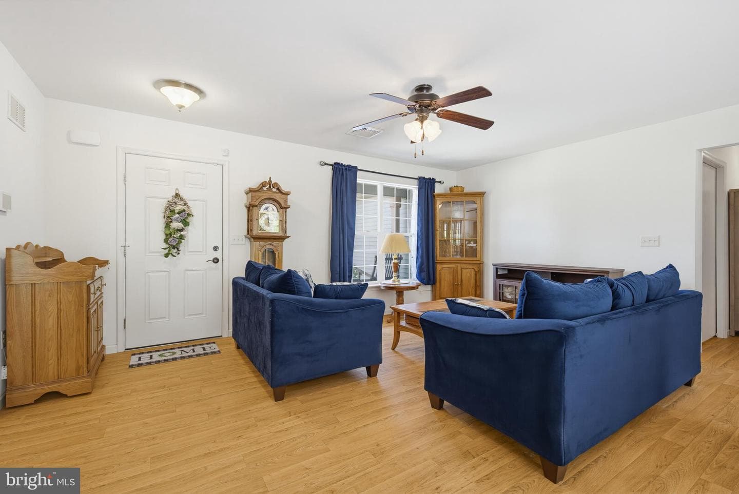 926 Sweetbay Lane photo 3