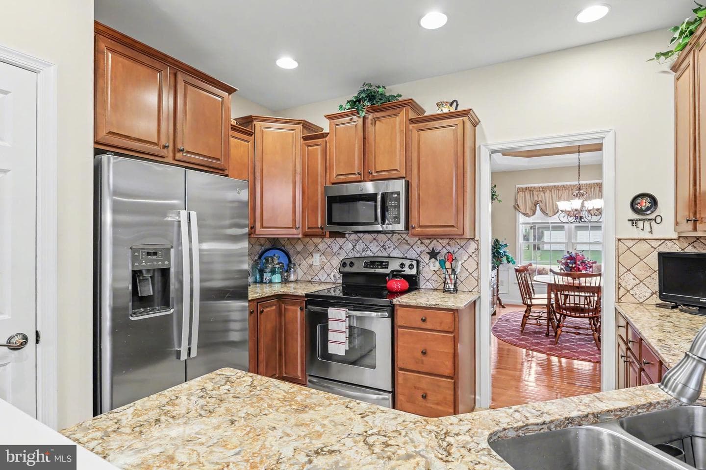 905 Walnut Crest Dr L-0064 Drive photo 12