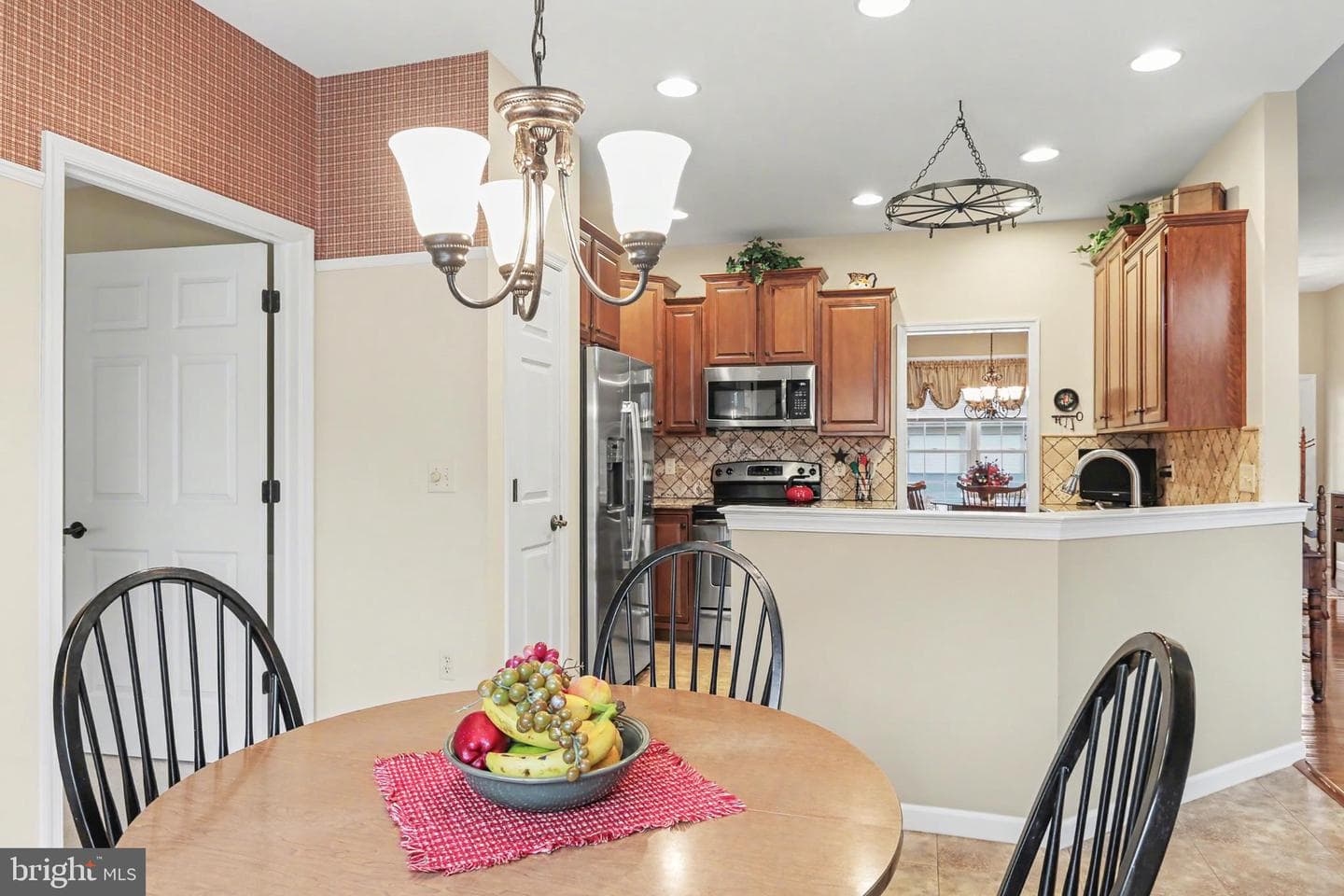 905 Walnut Crest Dr L-0064 Drive photo 14