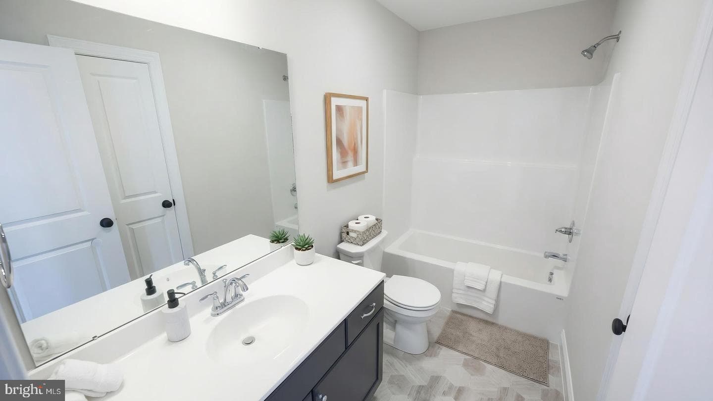 122 Alexandria Drive photo 18