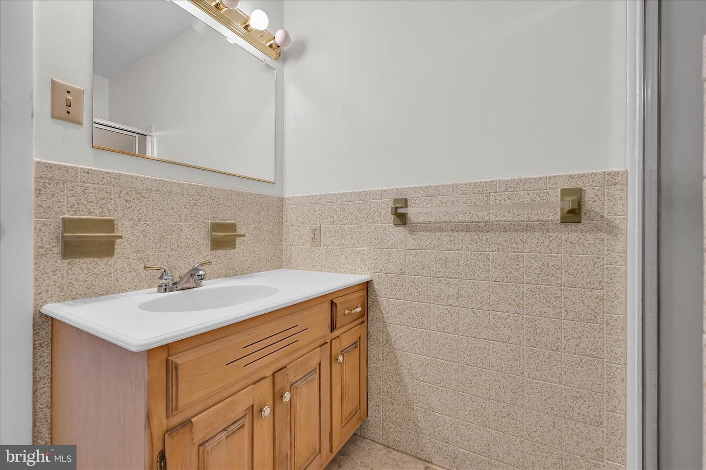 629 Pajabon Drive photo 22