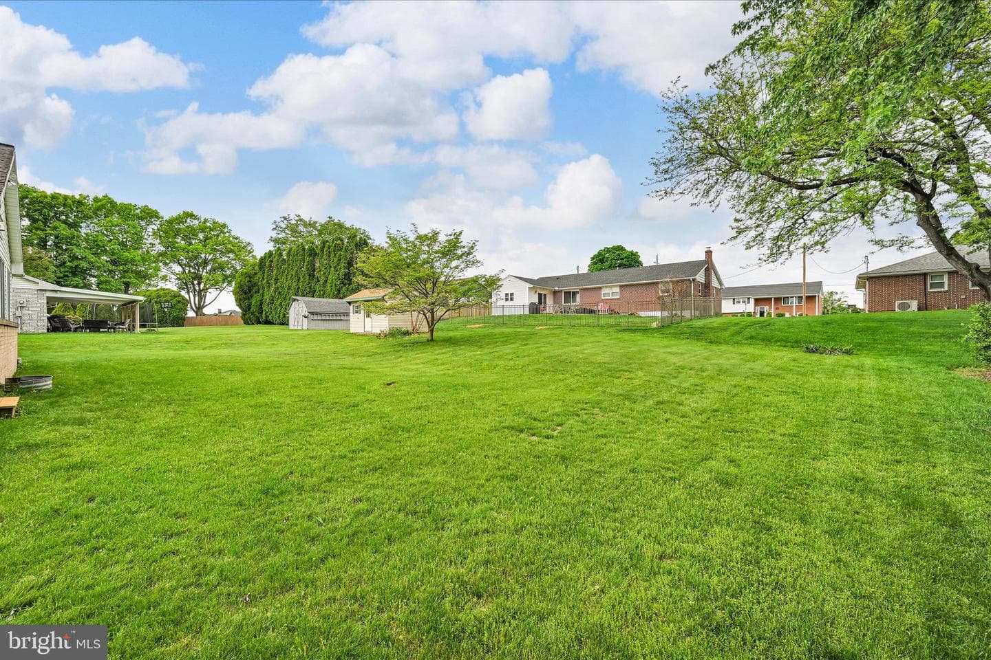 629 Pajabon Drive photo 40