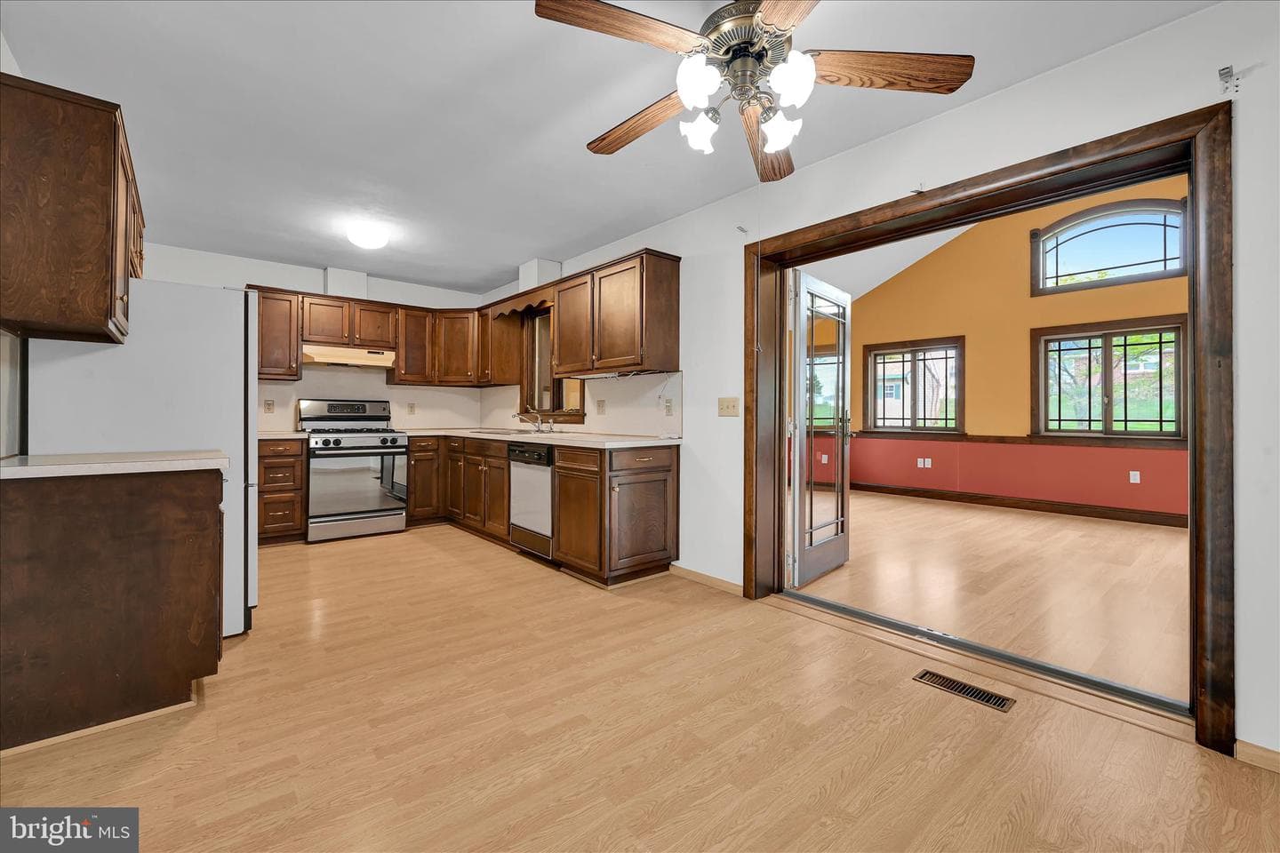 629 Pajabon Drive photo 9