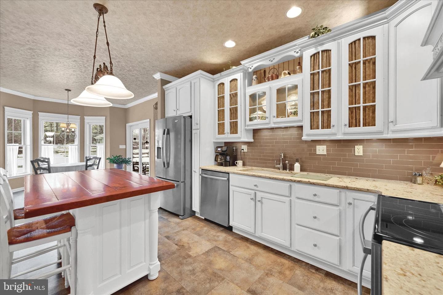 1000 Glenwood Lane photo 22