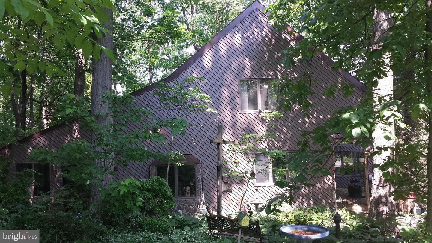 1529 Mount Zion Road photo 5
