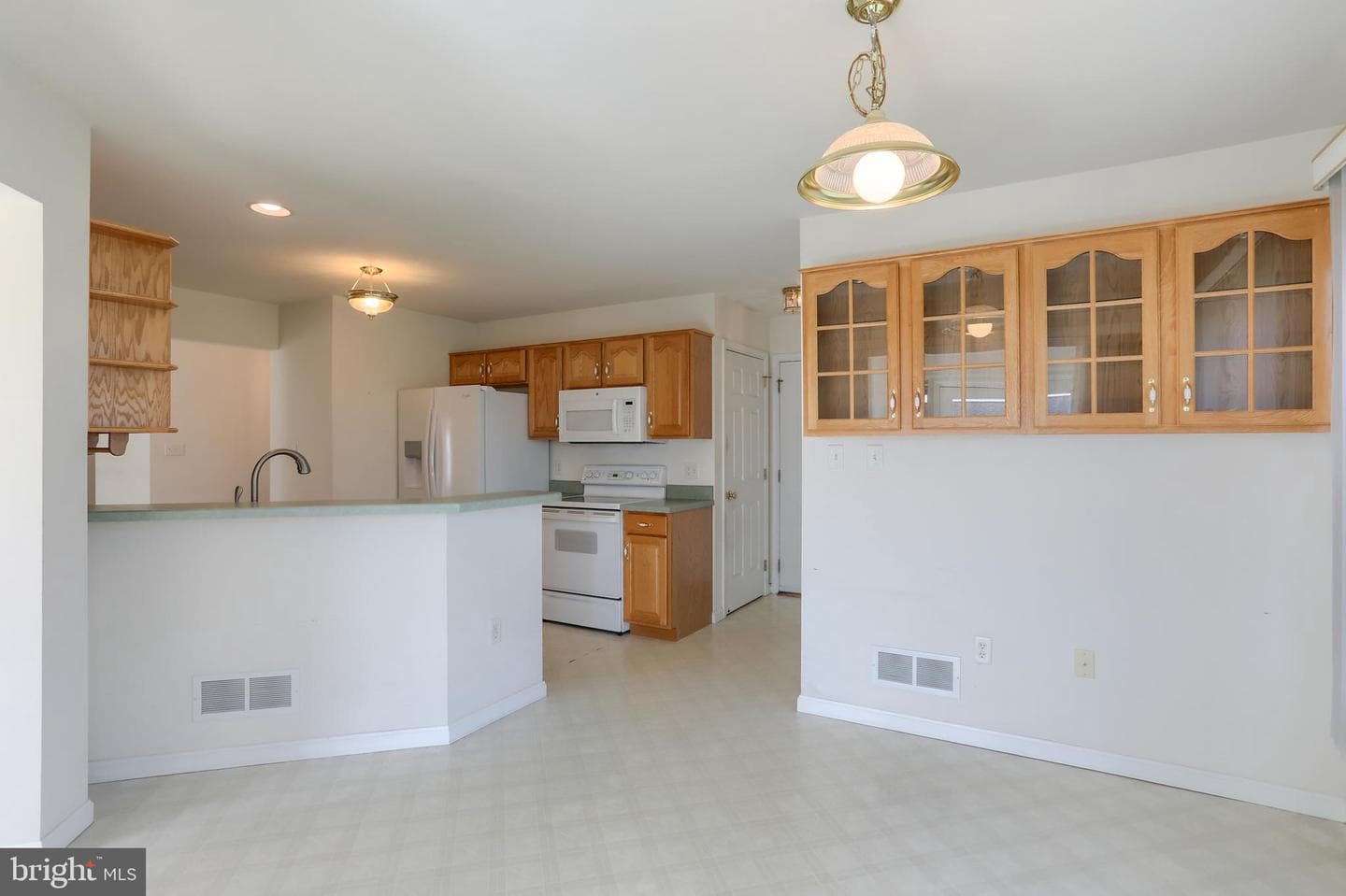 75 Oatfield Ln photo 32