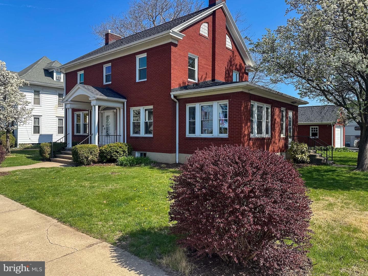 36 N College Street