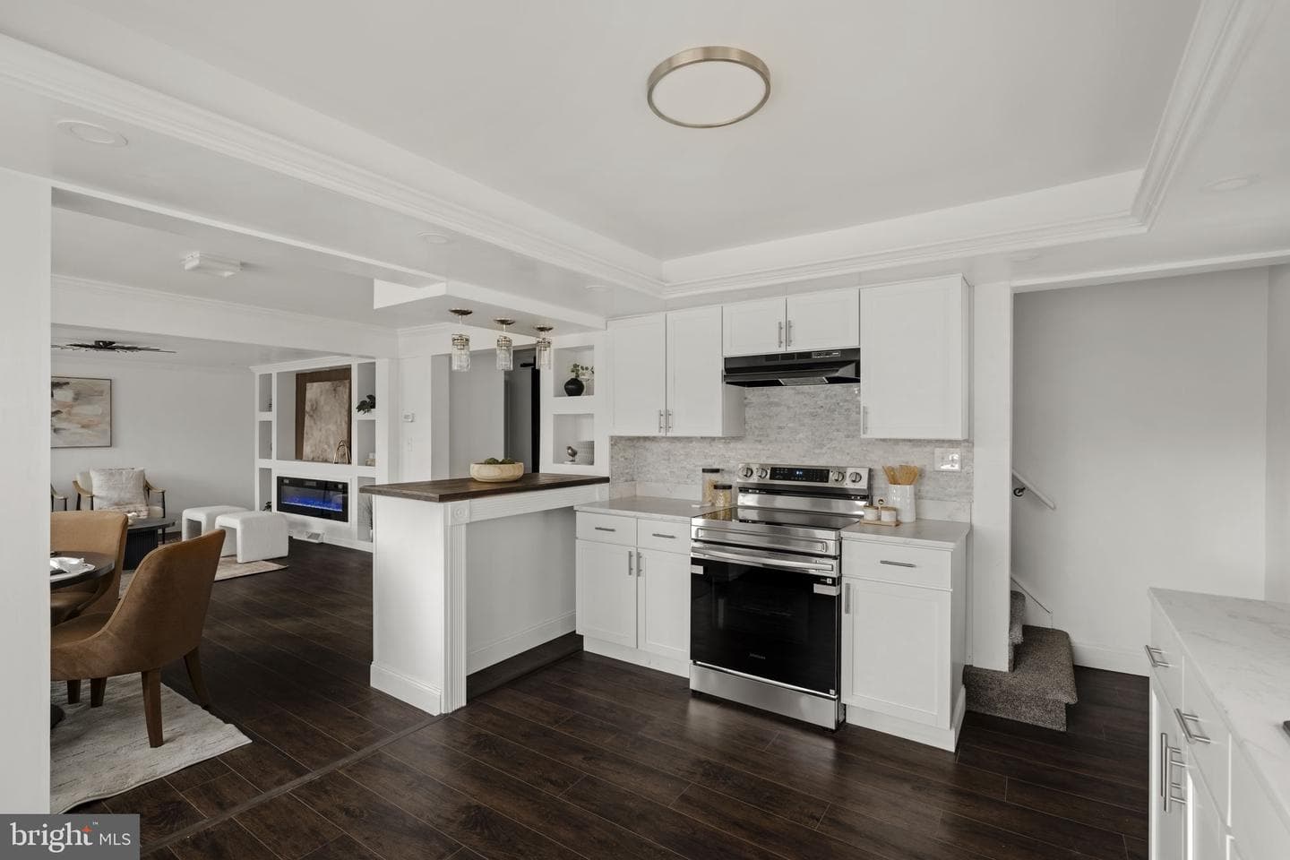 625 N Lincoln Street photo 12