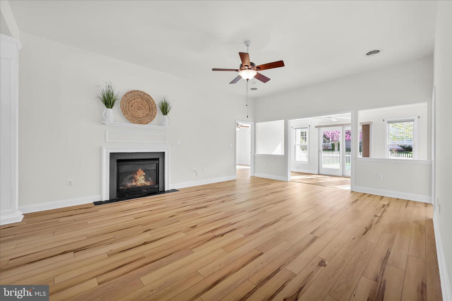 1029 Alden Way photo 16