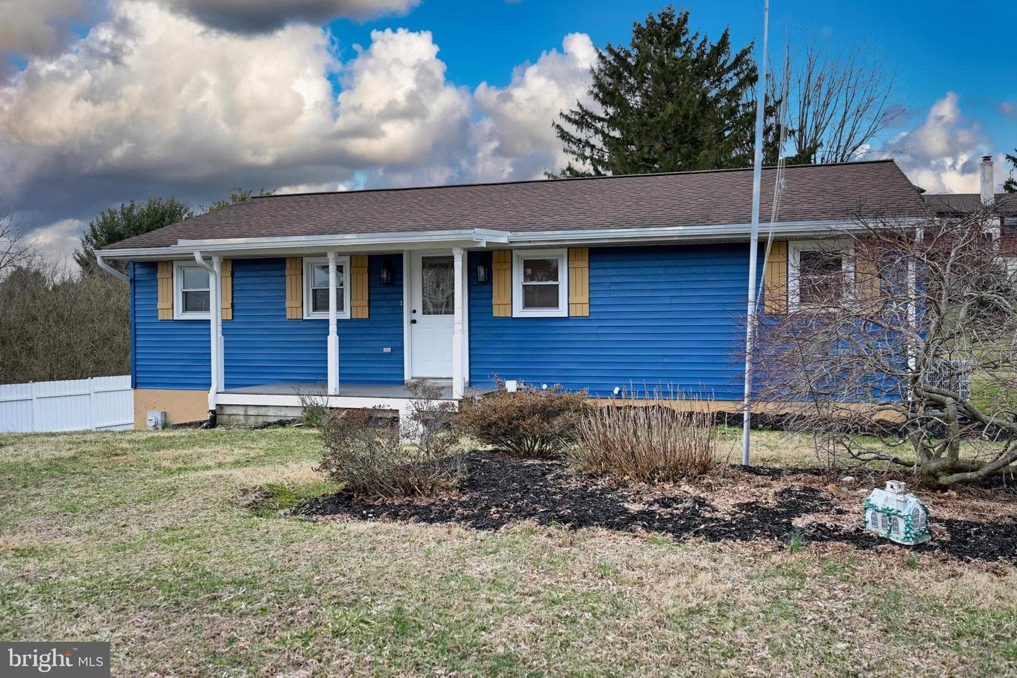 207 N Prospect Hill Drive photo 31