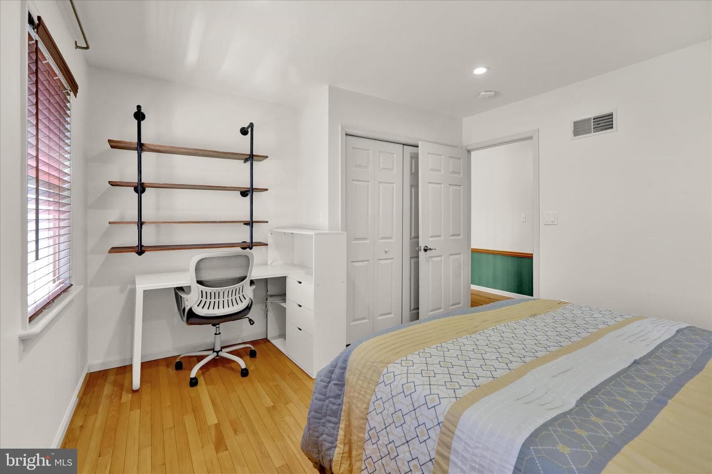 1026 Glenwood Ln L-0254 photo 44