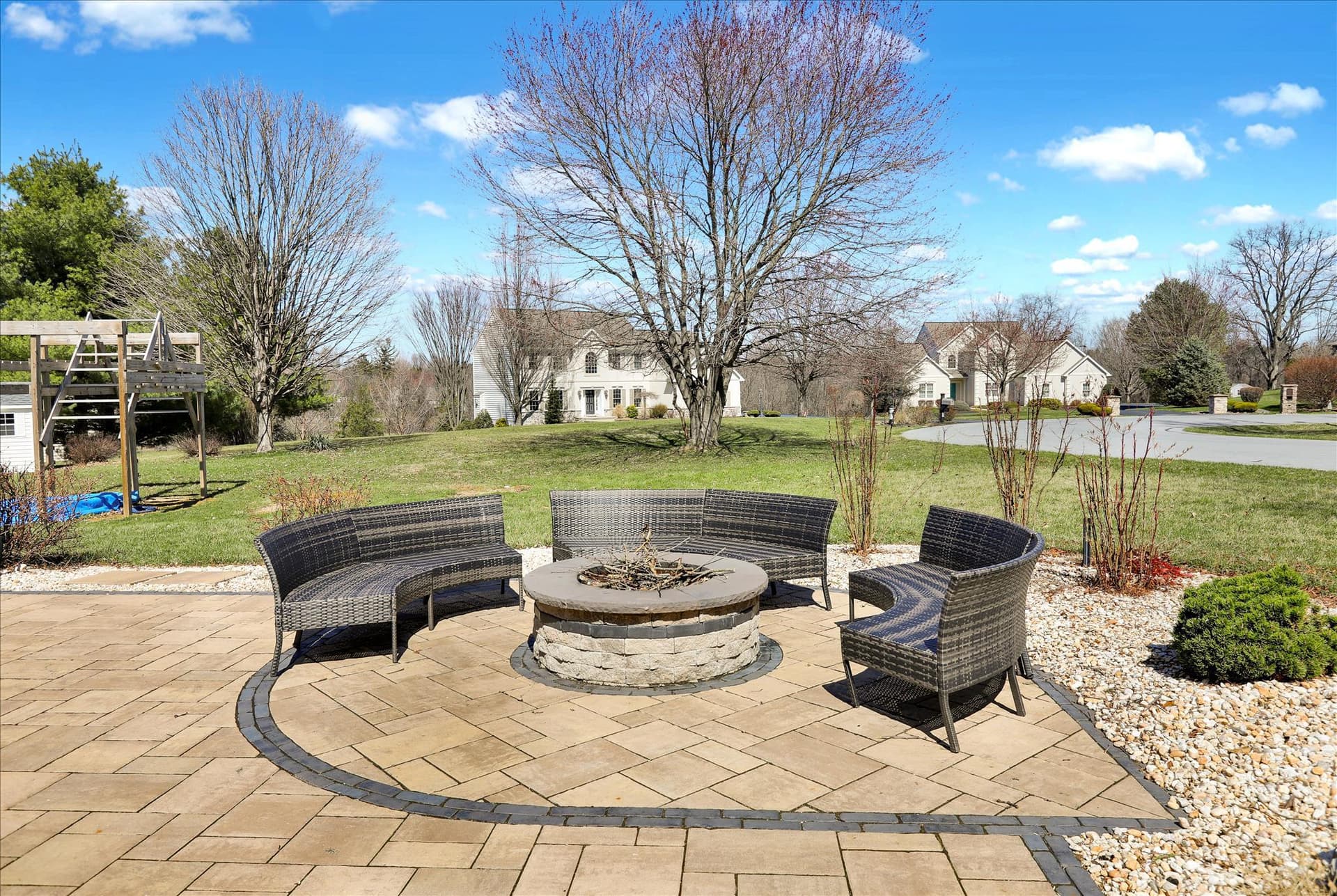 1026 Glenwood Ln L-0254 photo 8