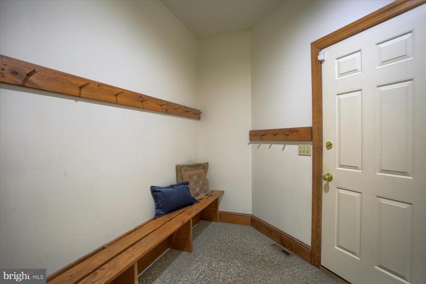 324 W Orchard Drive photo 28