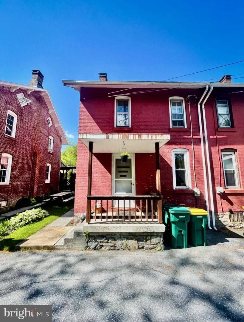 356 Granite Street photo 2