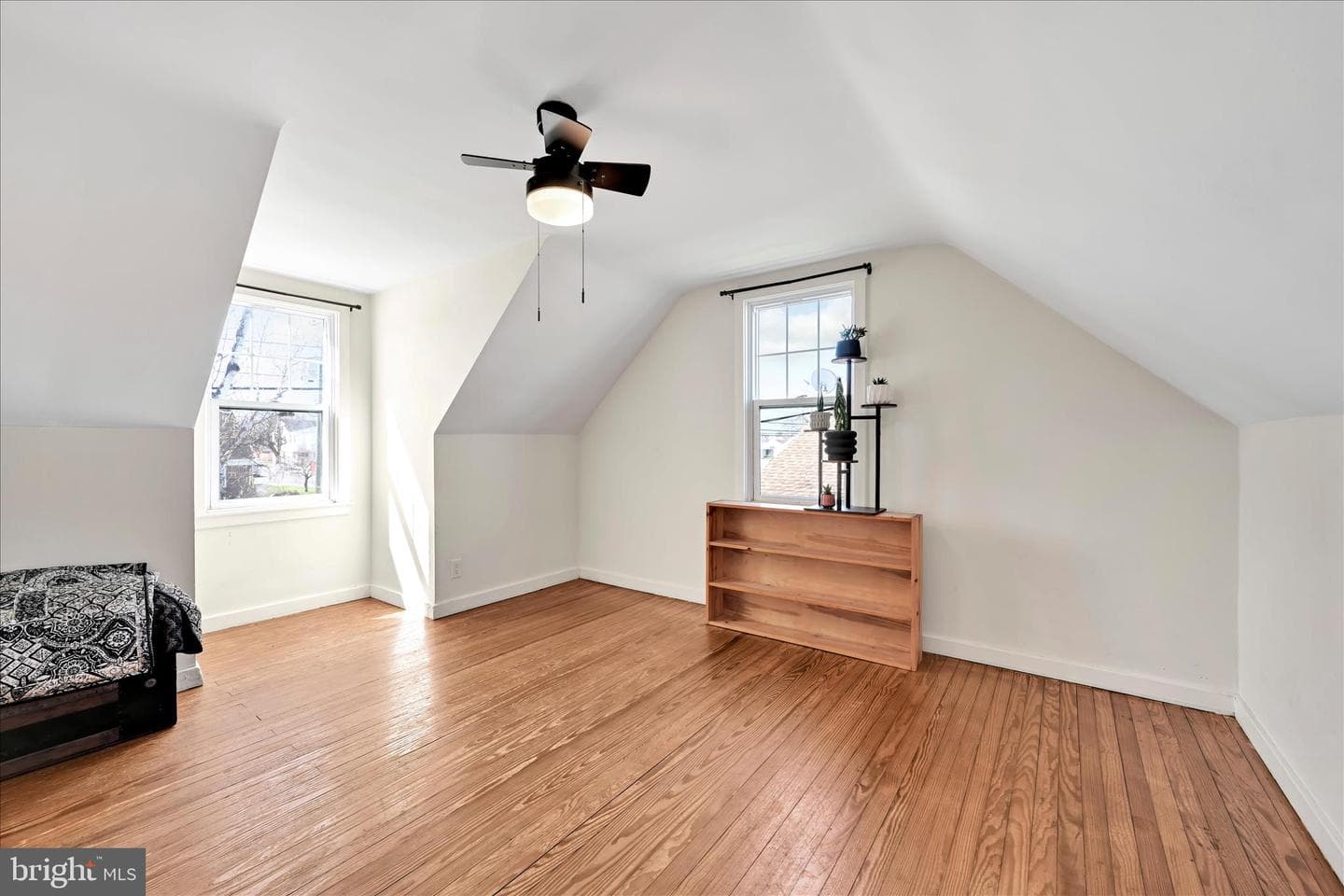 605 E Lehman Street photo 19