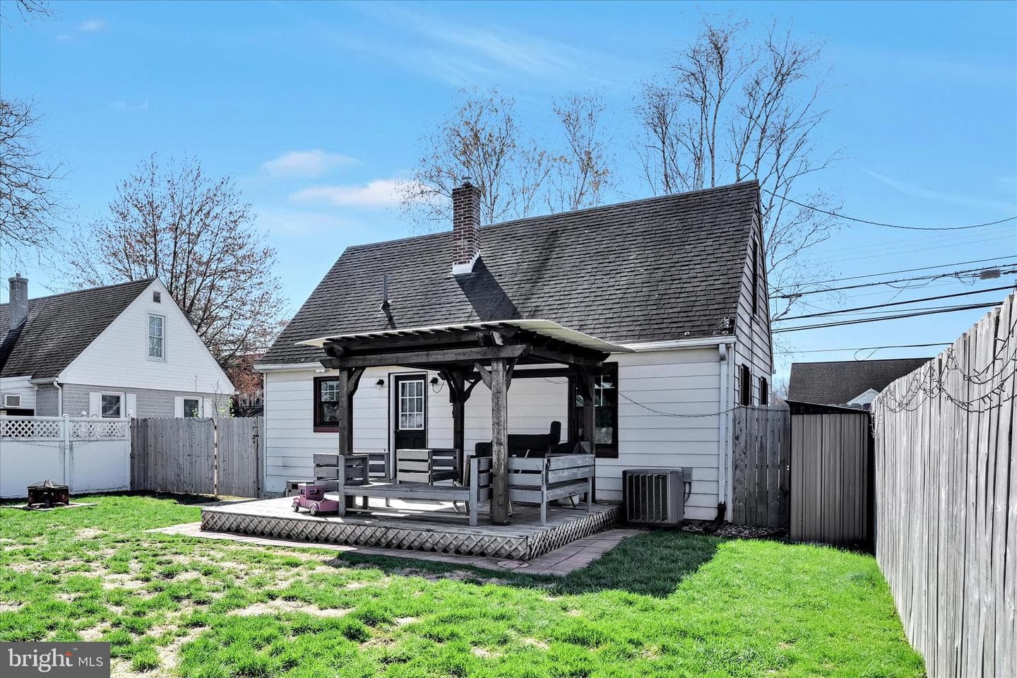 605 E Lehman Street photo 31