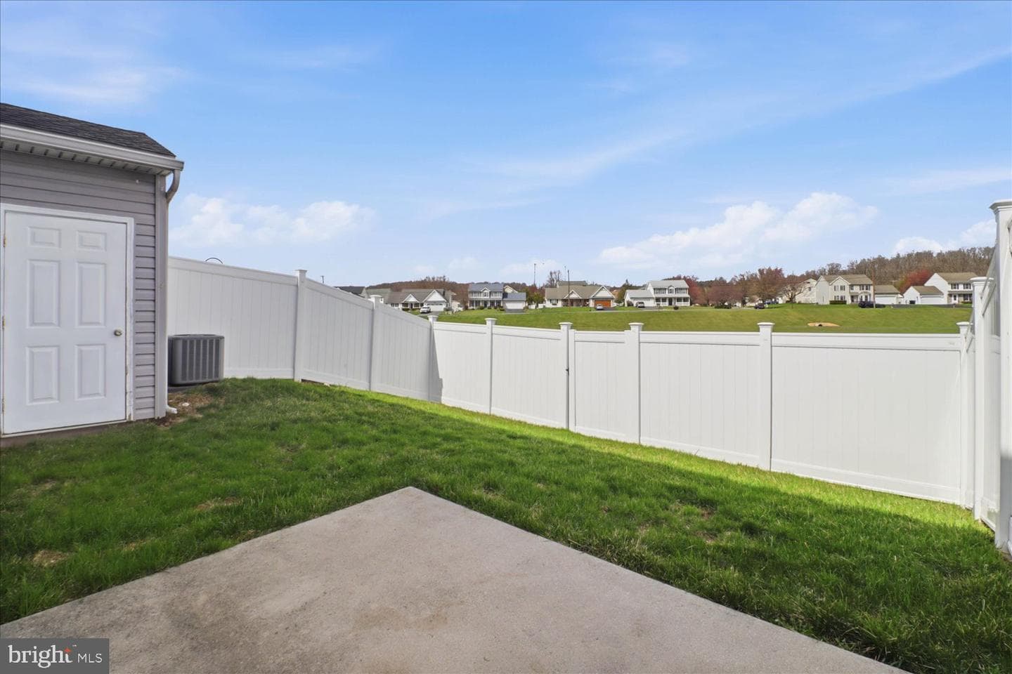 118 Braeburn Way photo 42
