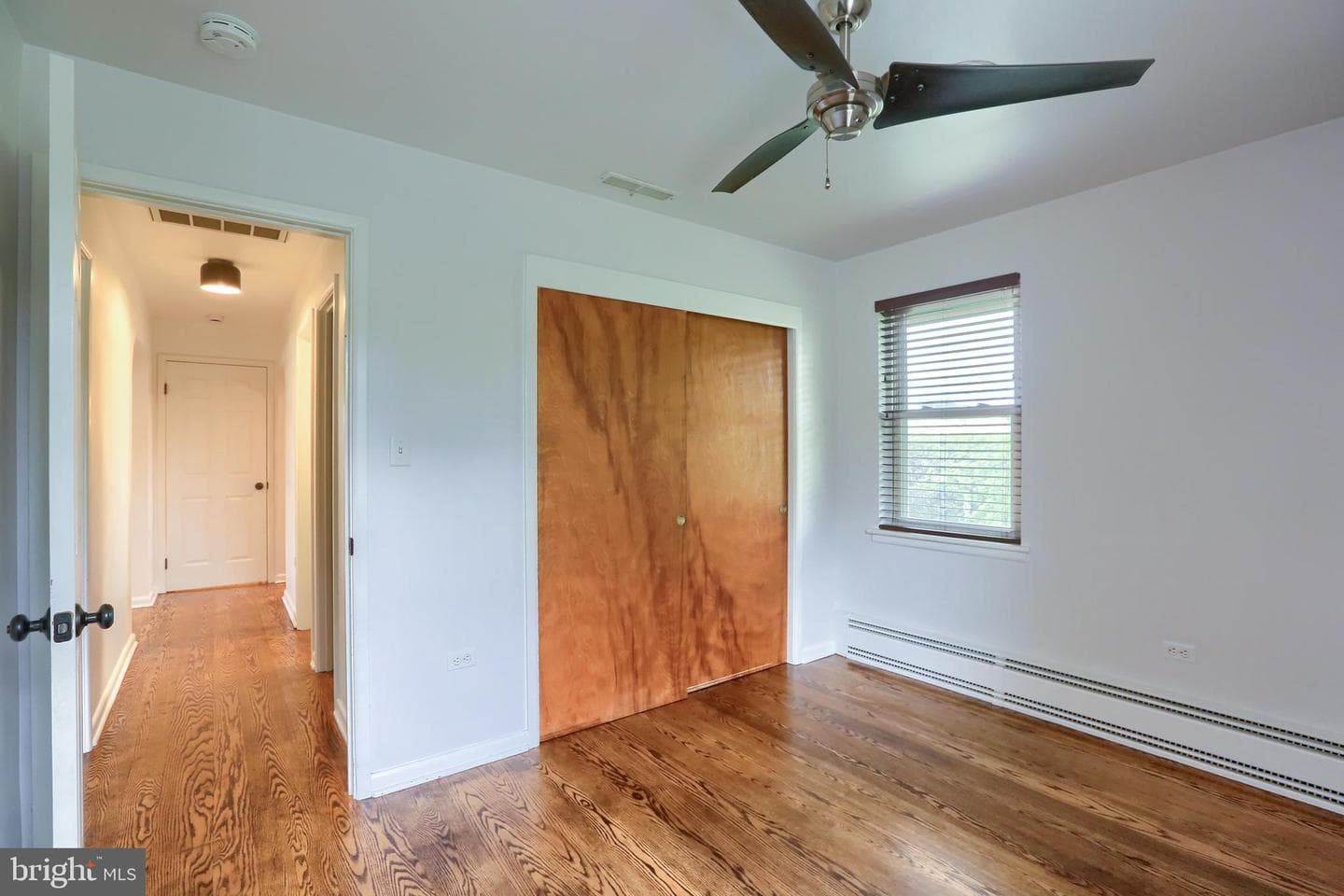 702 S 1st Avenue photo 17
