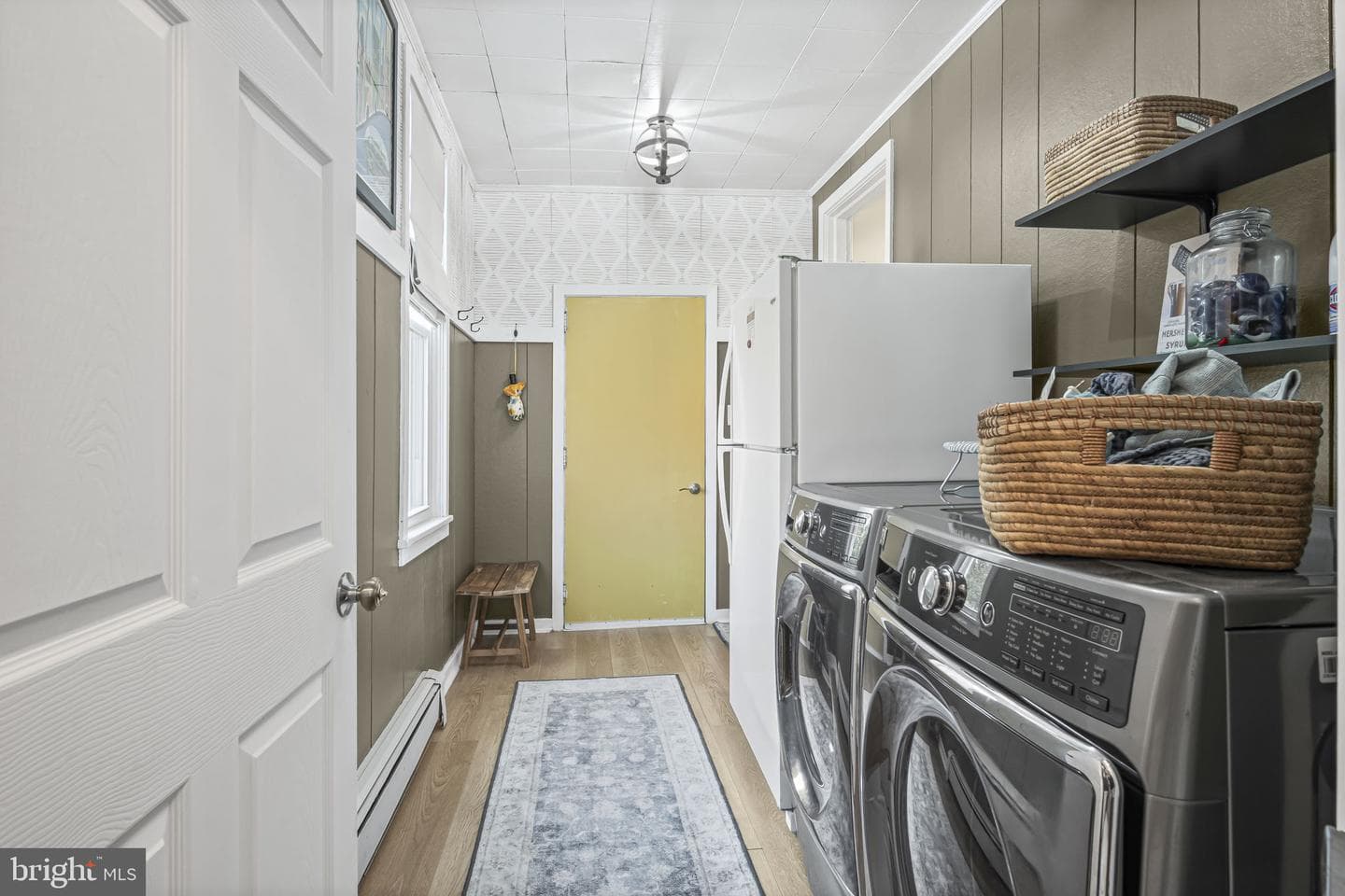 104 N Locust Street photo 17