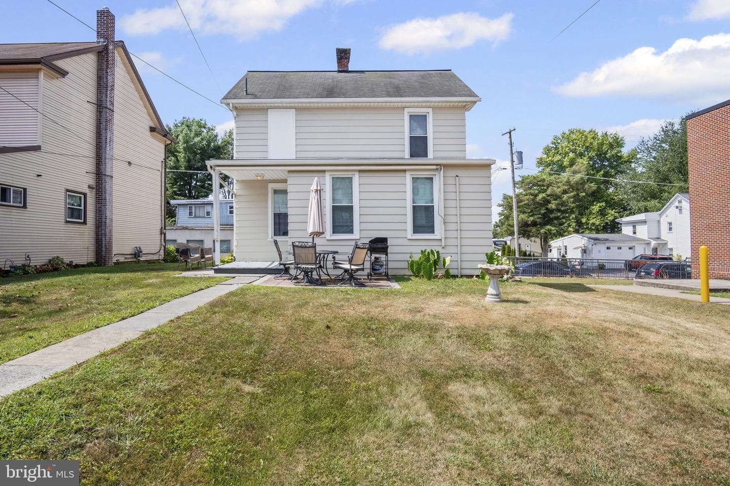 104 N Locust Street photo 26