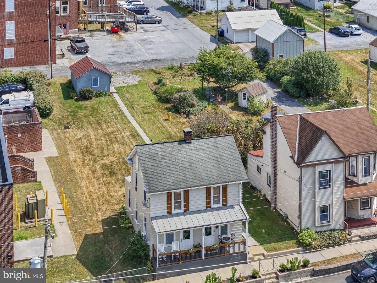 104 N Locust Street photo 30
